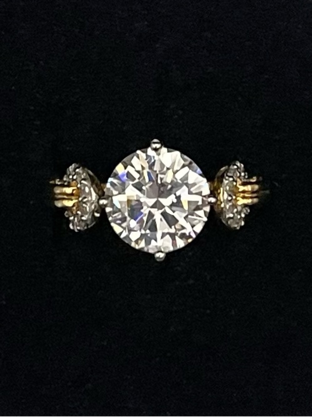 Nib Beautiful Absolute Love Knot Simulated Diamond  Ring ring